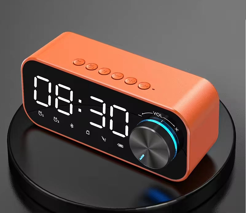 2023 Hot Selling Music Player LED Bluetooth Speaker with Digital Display TF Card Desk Table Alarm Clock Speaker